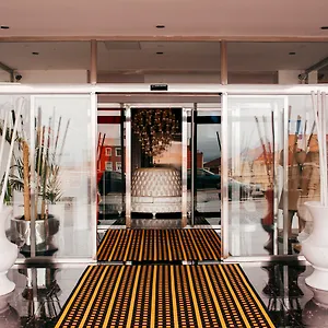 hotel-art-santander.bilbaohotelsspain.com/