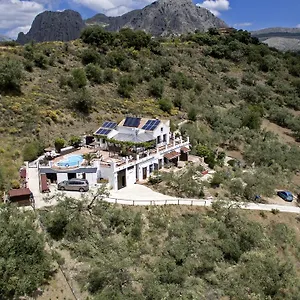 3* Pensión Casa Paz Y Mas