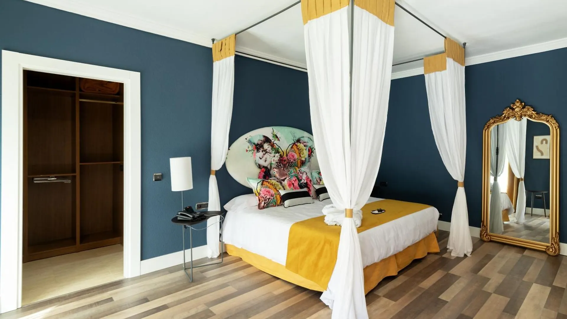 Hotel Altos De Istan location
