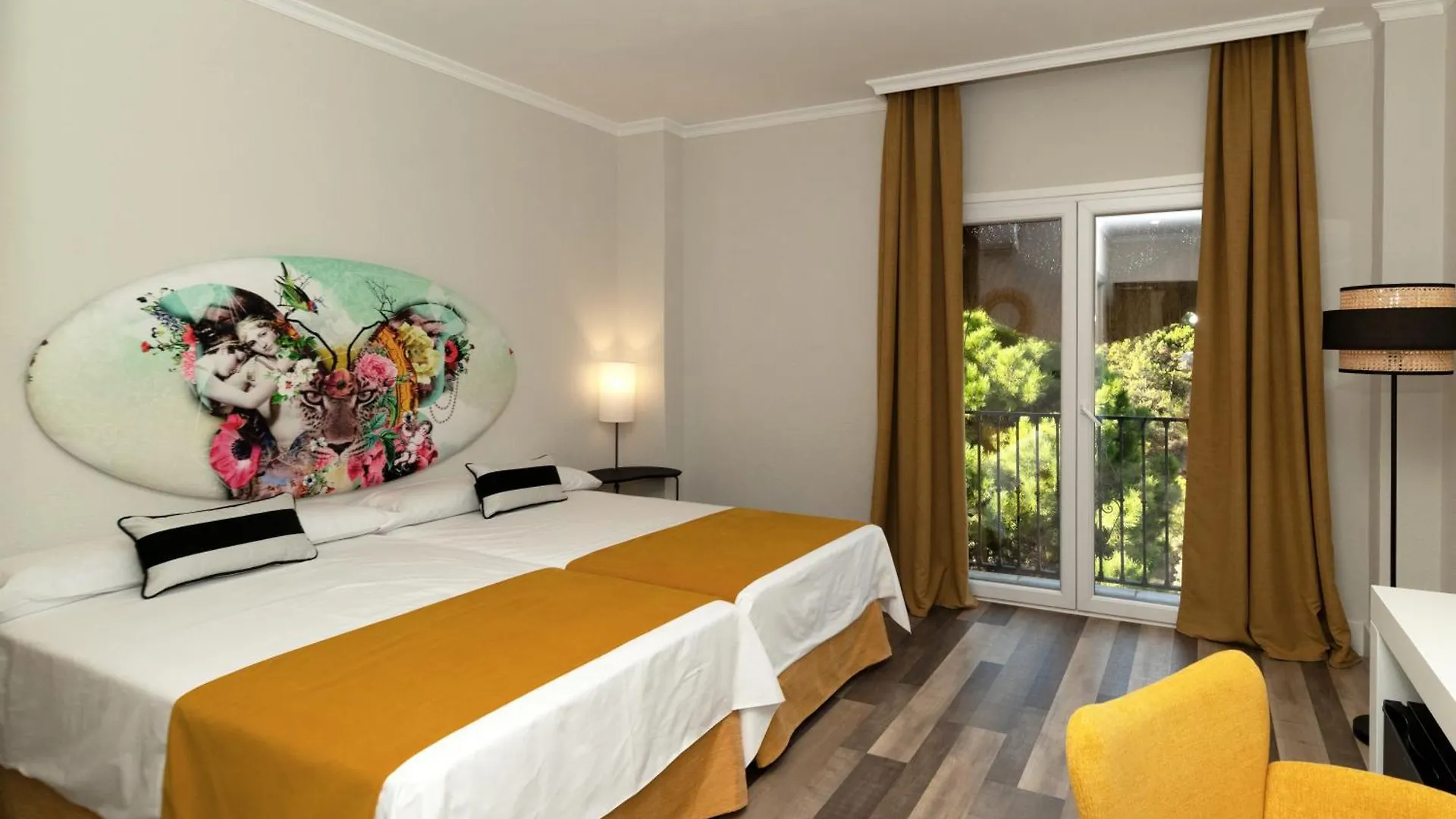 Hotel Altos De Istan